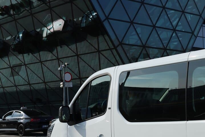 Private Transport from Airport to Krakow City Center Vice Versa