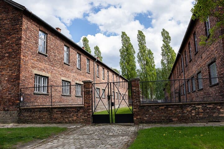 Auschwitz-Birkenau Guided Tour from Krakow with Hotel Pickup