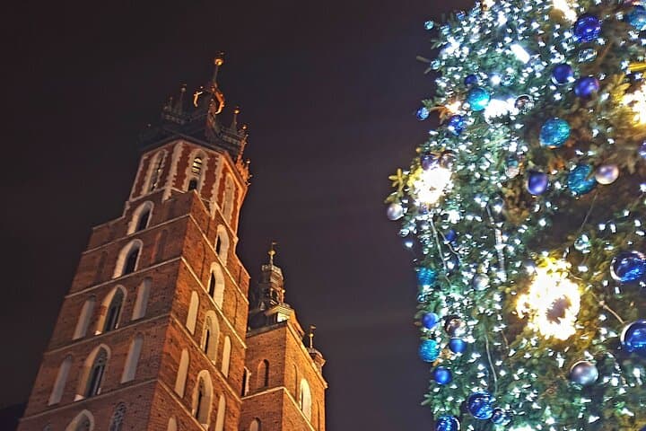 Krakow: Christmas Market Tour with Food Tasting