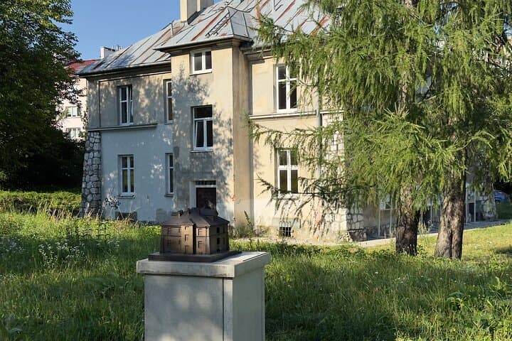 Krakow: Plaszow Concentration Camp Guided Walking Tour