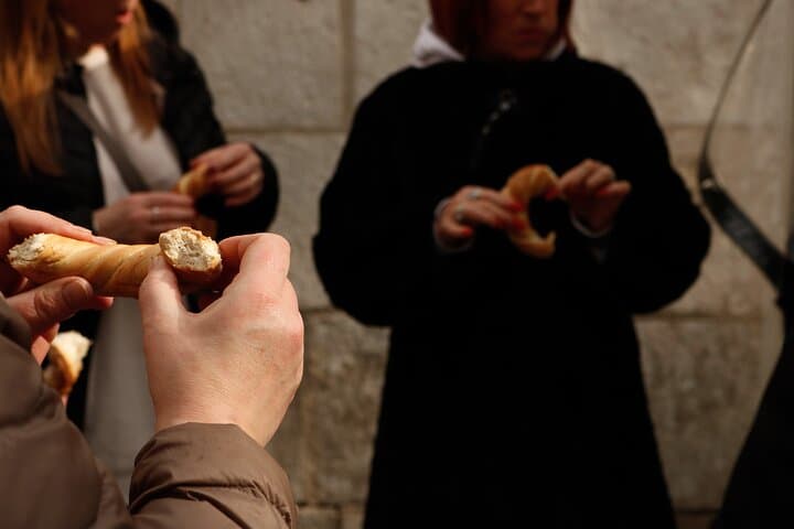 Krakow: Street Food Walking Tour
