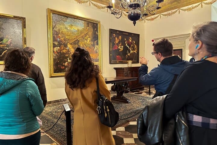 Krakow: Wawel Castle & Cathedral Guided Tour