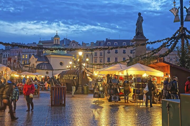 Krakow Walking Tour with Audioguide on Your Smartphone