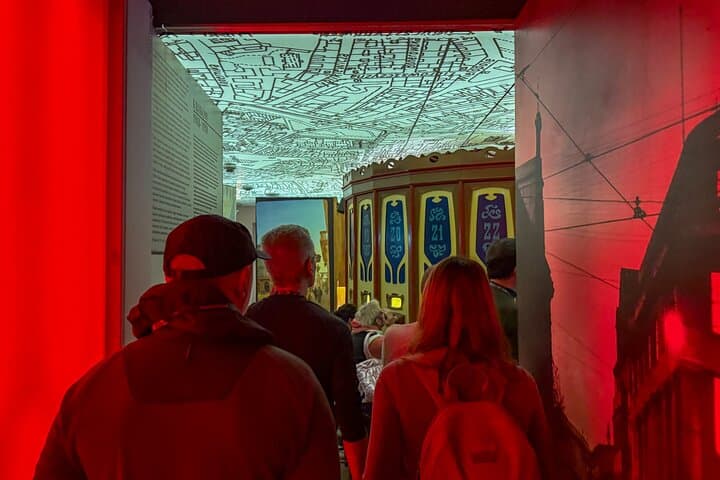 Krakow: Schindler's Factory Private Guided Tour