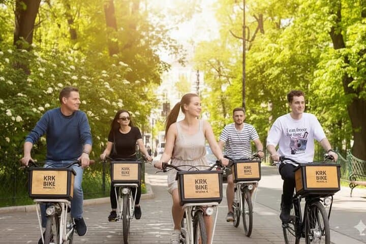 Krakow Highlights Bike Tour: Old Town & Kazimierz (4 Hours)