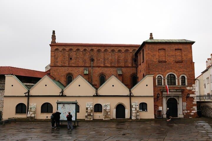 Krakow: Private Jewish Quarter, Ghetto & Schindler Museum