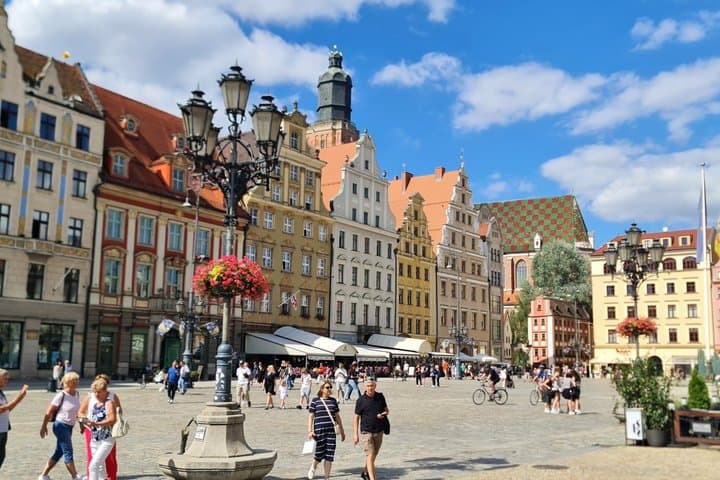 Wrocław for seniors, sightseeing of the city with 3 entry tickets