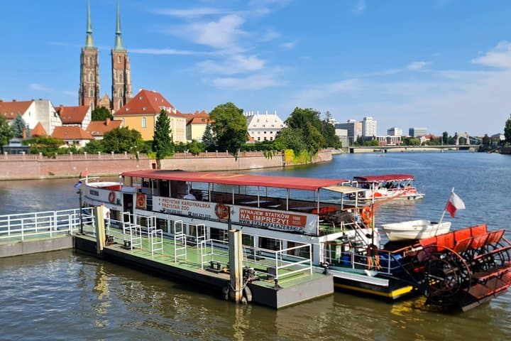 Wrocław for seniors, sightseeing of the city with 3 entry tickets