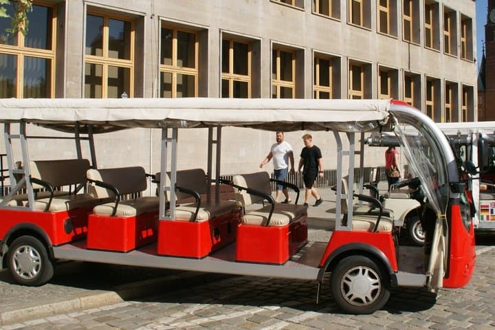Wroclaw tour, licensed guide + electric car, 2h, gr. 13-15 people