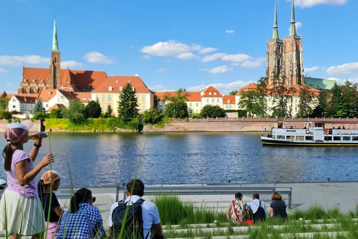 Wroclaw : Venice of the North! Monuments on the Oder 2h
