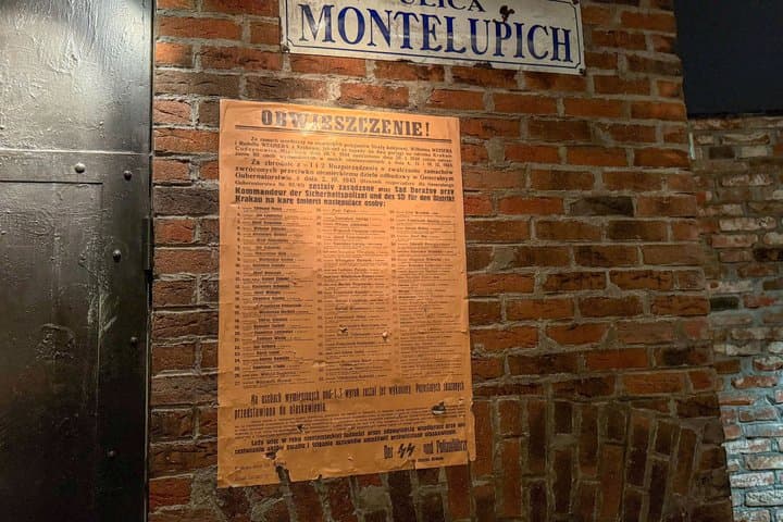 Krakow: Schindler's Factory Private Guided Tour