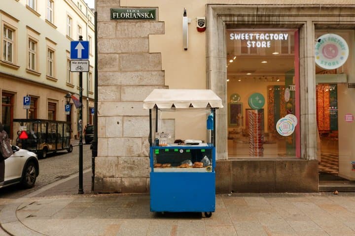 Krakow Street Food & Walking Guided Tour