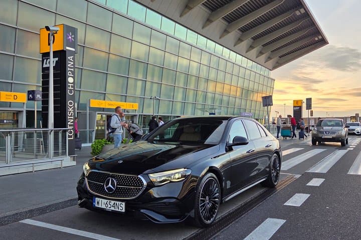 Mercedes E Class Transfer WAW Chopin Airport - Warsaw City Center