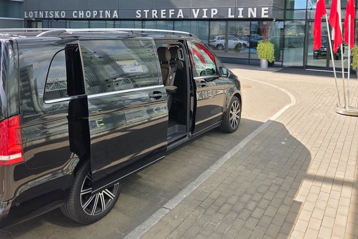 Warsaw City and Airport Private Transfer via Mercedes V Class