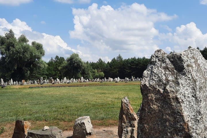 Treblinka Death Camp Tour from Warsaw in Spanish