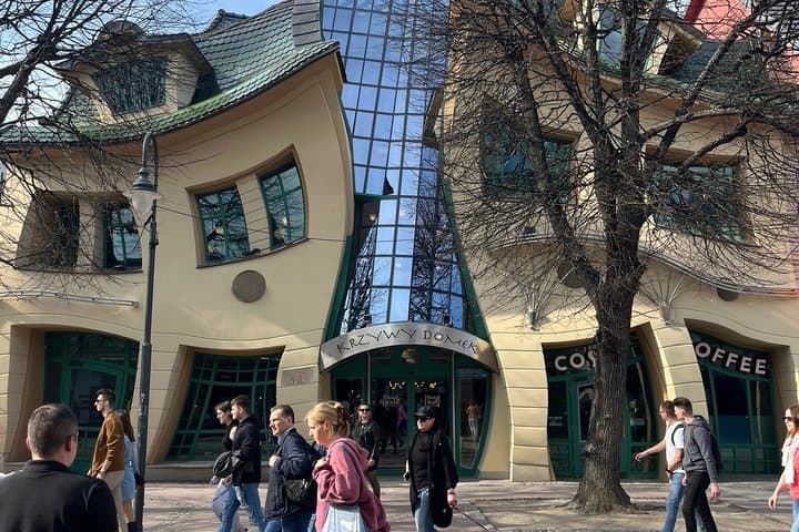 Sopot Private City Walking or Bike Tour with a local architect
