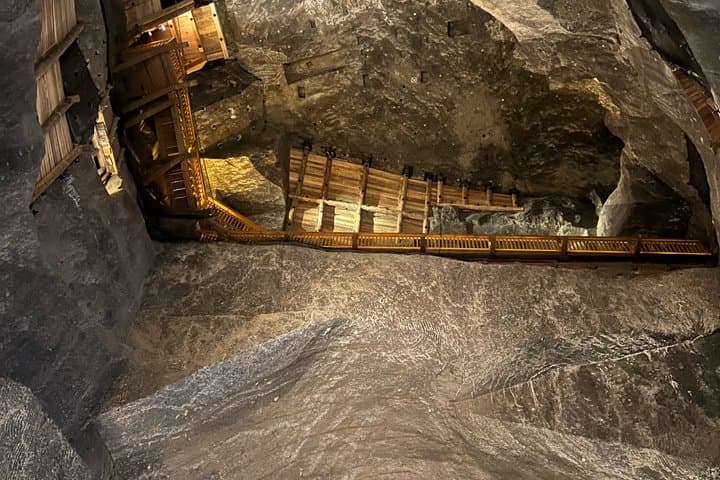 Wieliczka Salt Mine: Guided Tour from Krakow (with hotel pick-up)