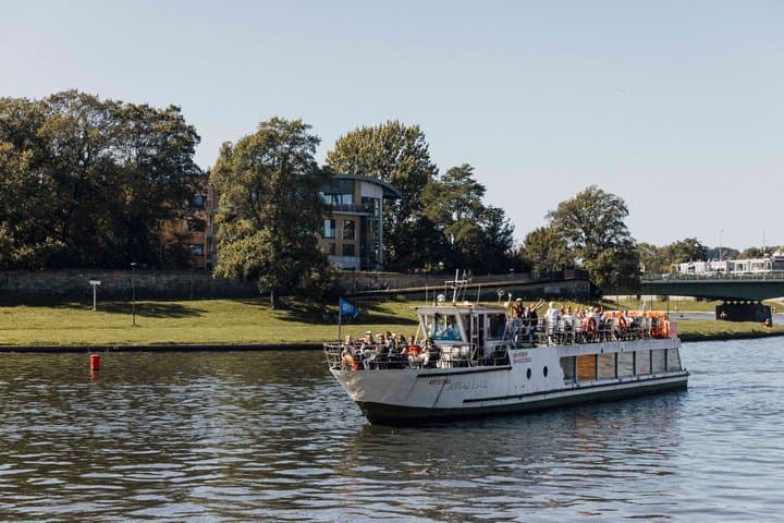 60 Minute Krakow Sightseeing Cruise on the Vistula River