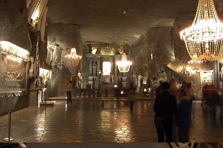 Wieliczka Salt Mine and Krakow from Warsaw