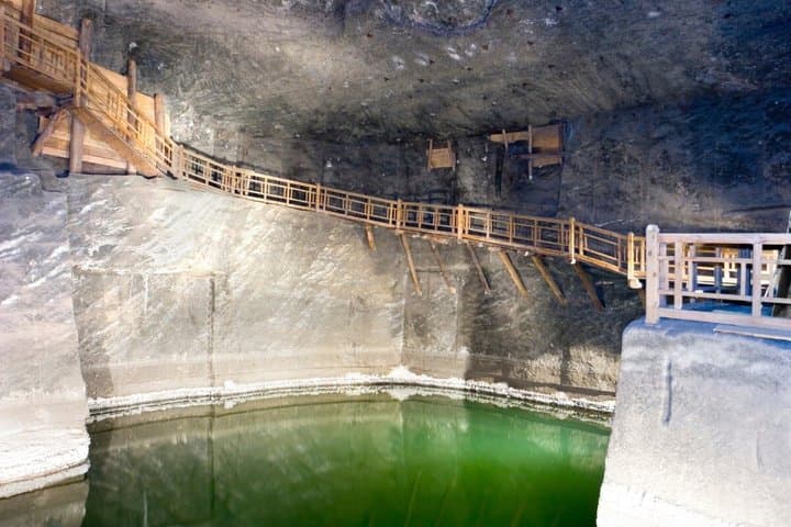 Wieliczka Salt Mine and Krakow from Warsaw