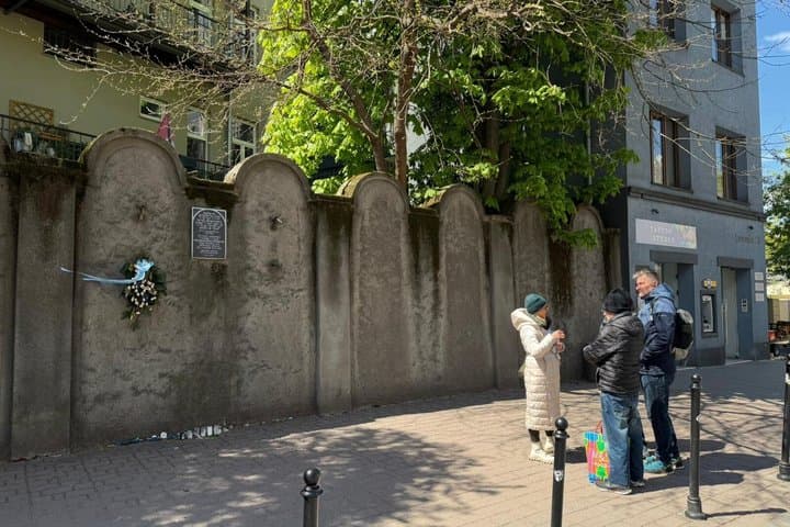 Krakow WWII Jewish Ghetto & Schindler Factory Golf Cart Tour