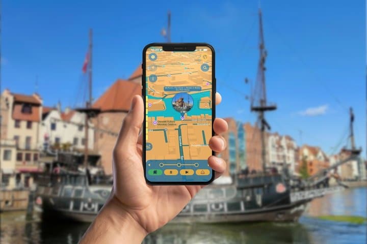 Gdańsk Golden Age GPS App Walking Tour Mobile Game