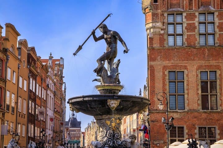 Private Gdańsk Old Town & Historic Highlights Tour