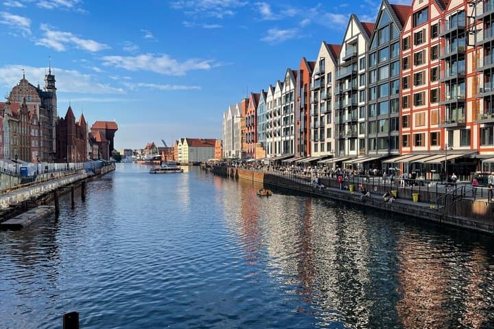 Private Gdańsk Old Town & Historic Highlights Tour
