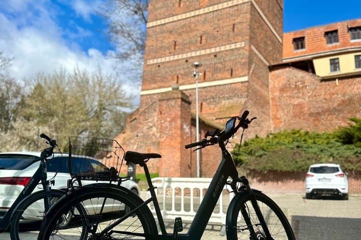 Toruń Beyond the Old Town – Electric Bike Adventure