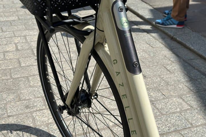 Krakow Full Day Bike Rental with City Routes and Local Tips