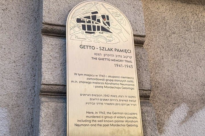 Former Jewish Ghetto Guided Walking Tour in Krakow