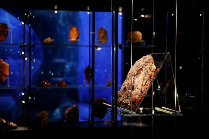 Private Ateliers Amber Museum Sky High Toast and Fine Dining