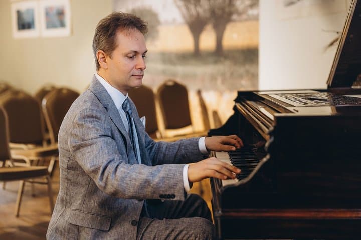 Everyday concerts of Chopin's music at the Old Town in Warsaw