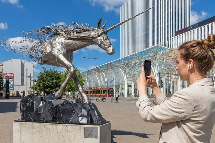 Cotton Kings and Street Art of Lodz Self Guided Tour