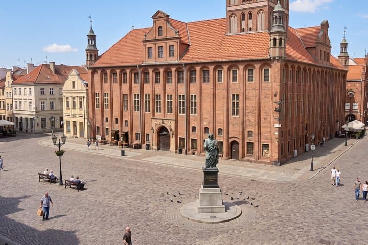 Private Customizable Walking Tour in Torun