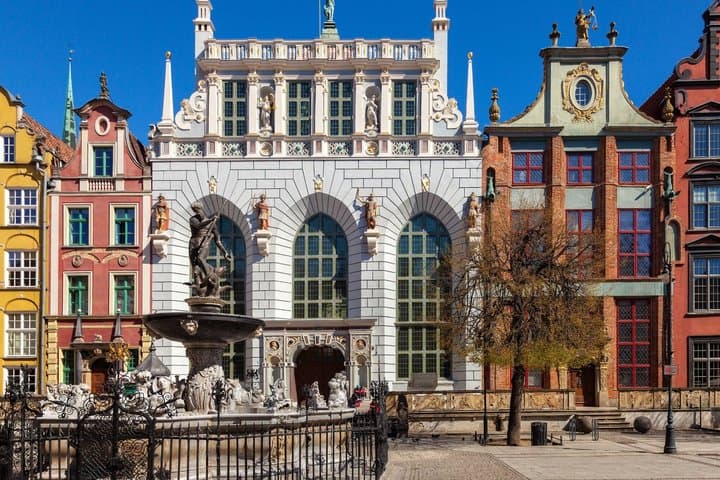 Gdansk Scavenger Hunt & Highlights Self-Guided Walking Tour