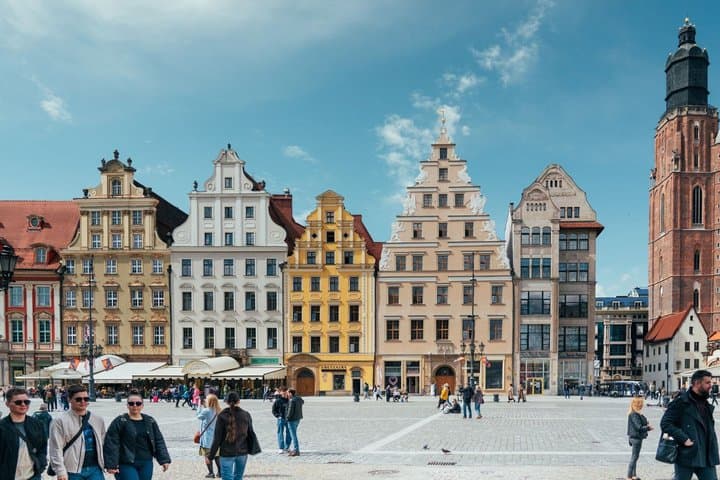 Wroclaw Scavenger Hunt & Highlights Self-Guided Walking Tour