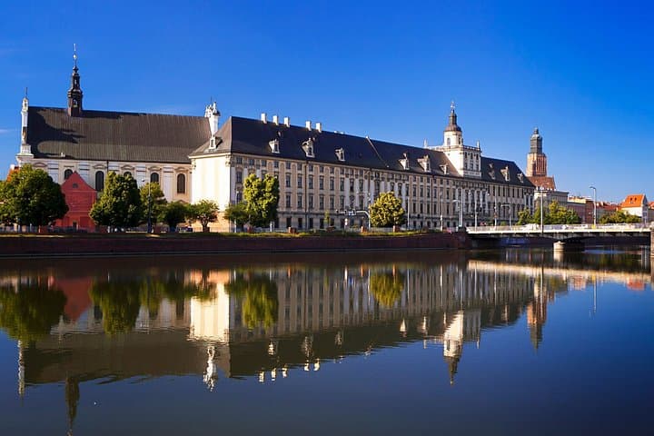 Wroclaw Scavenger Hunt & Highlights Self-Guided Walking Tour