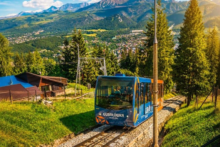 Best of Zakopane from Krakow: Cable Car, Osycpek & Thermal Baths