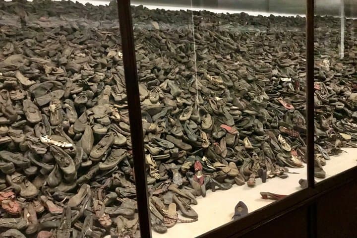 Krakow Auschwitz Birkenau Guided Tour with Entry Tickets