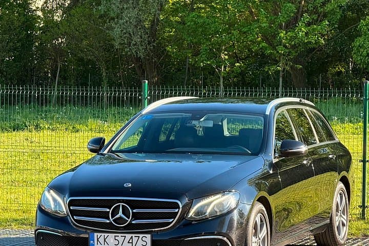 Krakow Airport Private Transfer to or from City