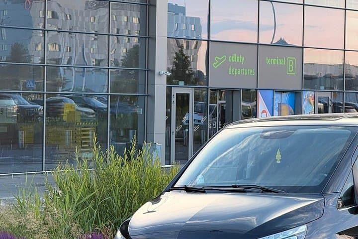 Krakow Airport Private Transfer to or from City