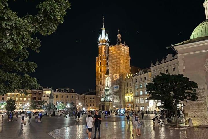 Warsaw Wieliczka Salt Mine and Krakow Tour Train with Pick Up