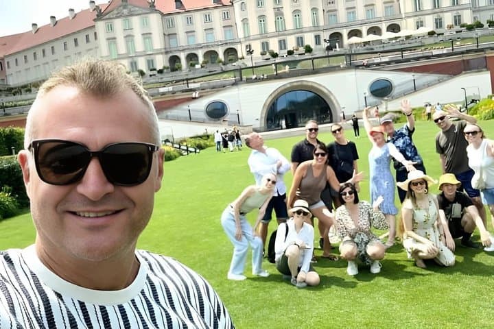 Warsaw Old Town and City Highlights Walking Tour Plus Souvenir