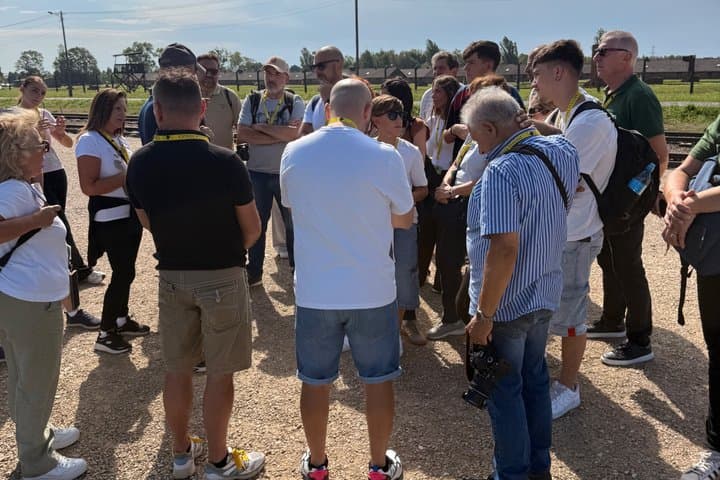 Guided tour of the Auschwitz-Birkenau Camp.