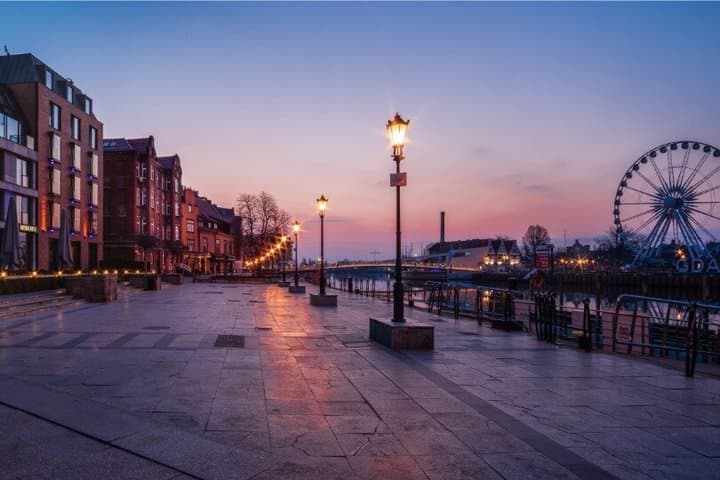 TOP Gdansk: Private Guided Tour with Your Mobile
