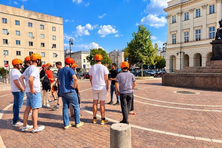Warsaw Bike Tour: Old Town & City Centre Guided (1.5h or 3.5h)