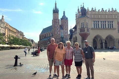 Salt Mine Tour and Krakow City Tour in one day