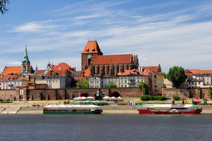 Private walking city tour in Torun