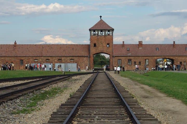 Private Tour to Auschwitz & Birkenau from Katowice